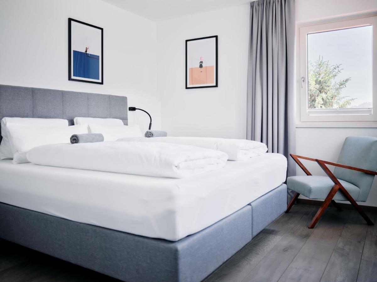 Arx Guesthouse ชลัดมิง ภายนอก รูปภาพ